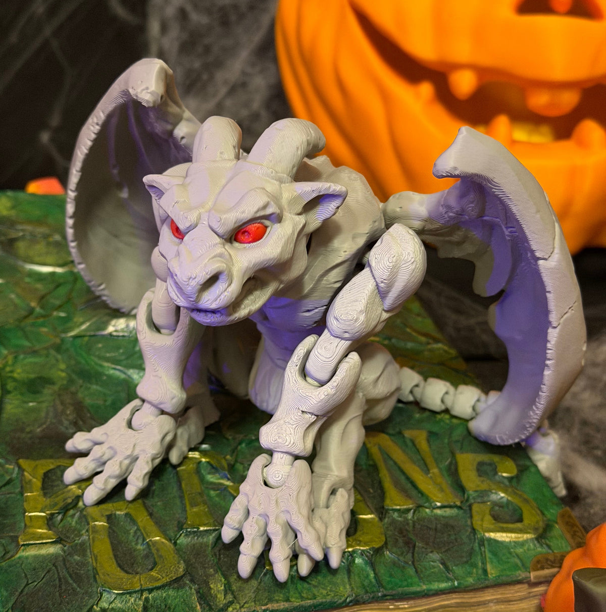 Halloweeni kőszörny